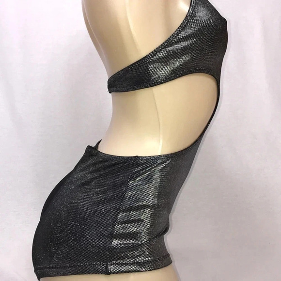 Zuliana Size Small One Piece Cheeky Swimsuit. Made in USA New With Tags. - Picture 3 of 9